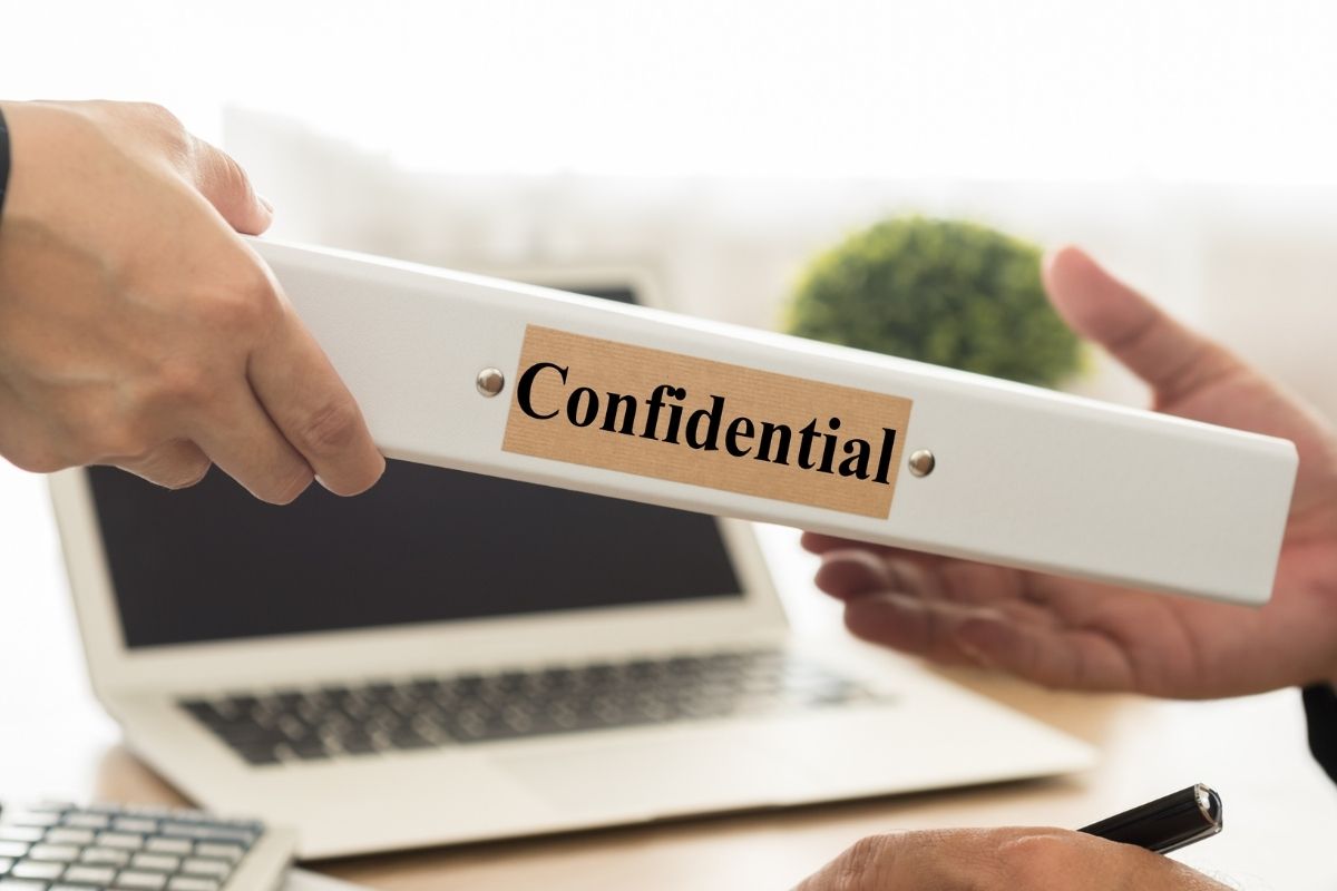 Confidential Benefits of Hiring a Private Investigator to Find Someone